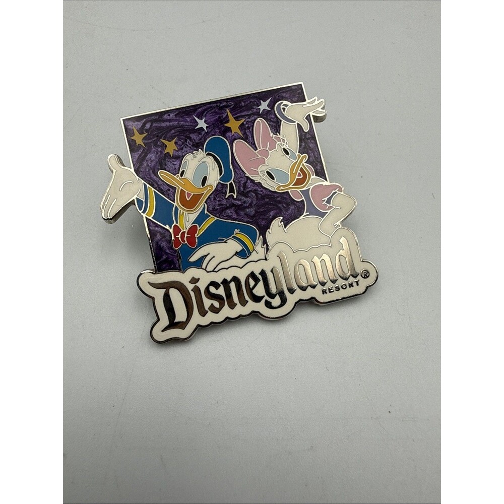Disney AAA Travel Trading Pin Donald Daisy Duck AAA 2013 Disneyland Resort.